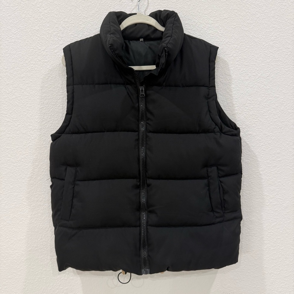 Amazon Classic Black Quilted Vest